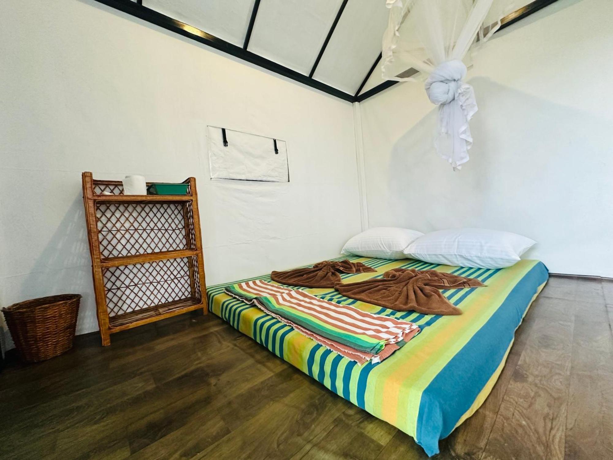 The Sky Tents Kandy Bagian luar foto